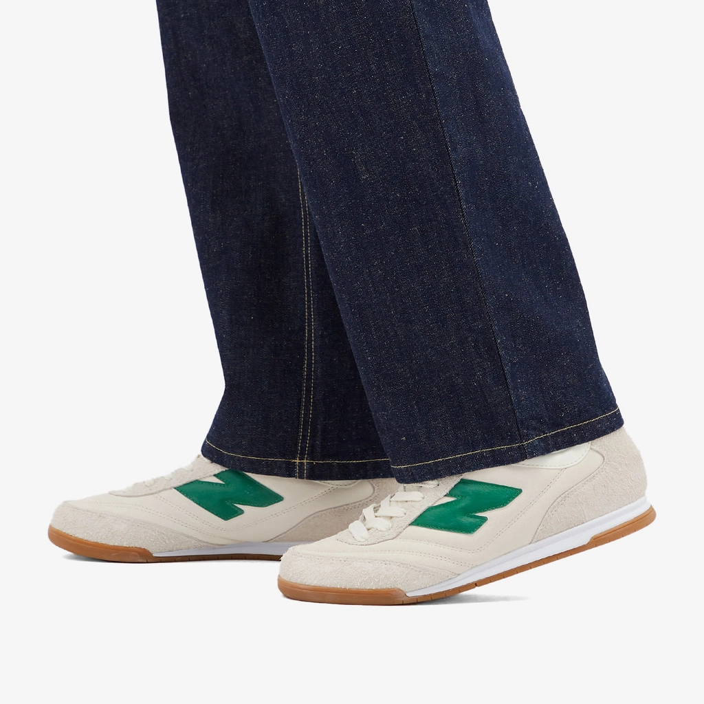 New Balance URC42HG Sea Salt
